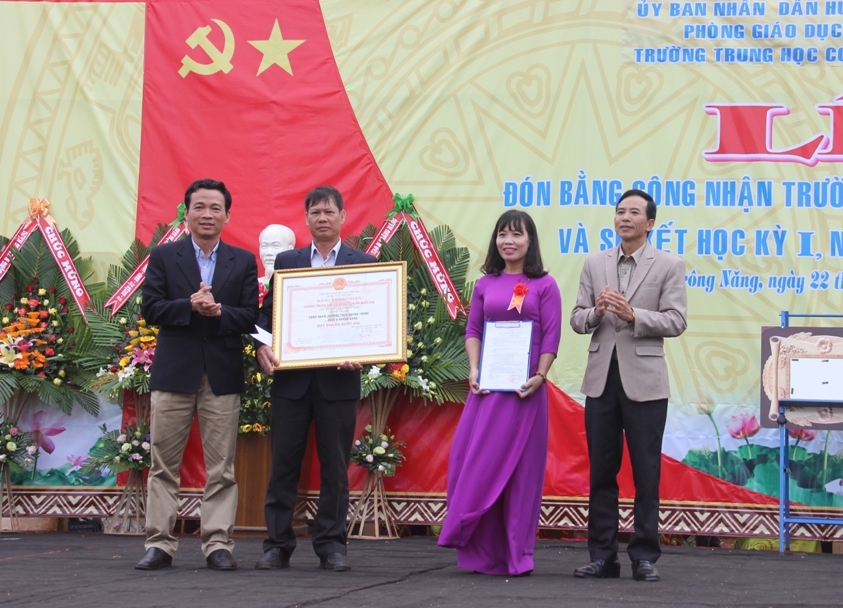 Trường THCS Quang Trung đón nhận trưởng chuẩn Quốc gia & Sơ kết học kỳ I năm học 2017 – 2018