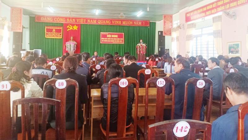 Đảng bộ xã Ea Tam : Hội nghị tổng kết công tác xây dựng Đảng năm 2020