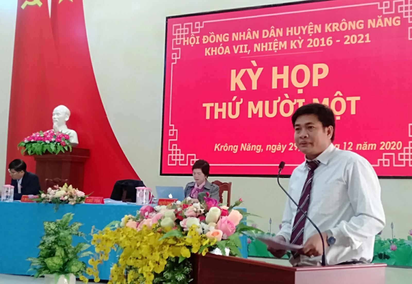 Kỳ họp thứ 11 HĐND huyện khóa VII, nhiệm kỳ 2016 - 2021
