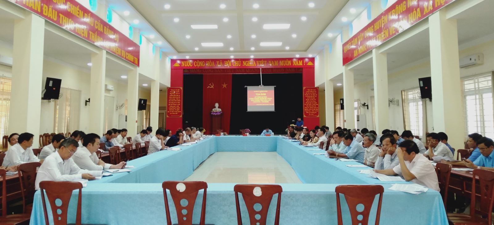 Huyện ủy Krông Năng: Tọa đàm kỷ niệm 45 năm chiến thắng Buôn Ma Thuột giải phóng tỉnh Đăk Lăk