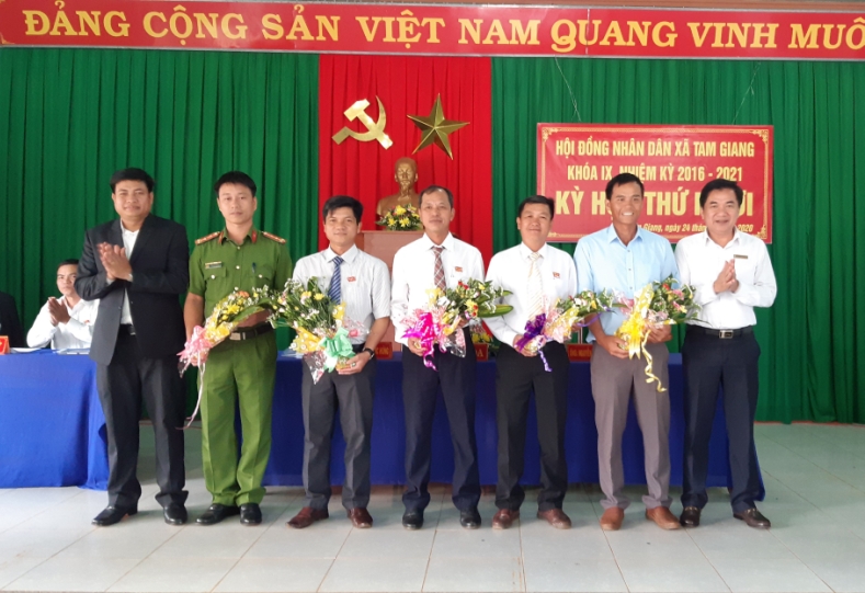 HĐND xã Tam Giang tổ chức kỳ họp thứ mười, HĐND xã khóa IX