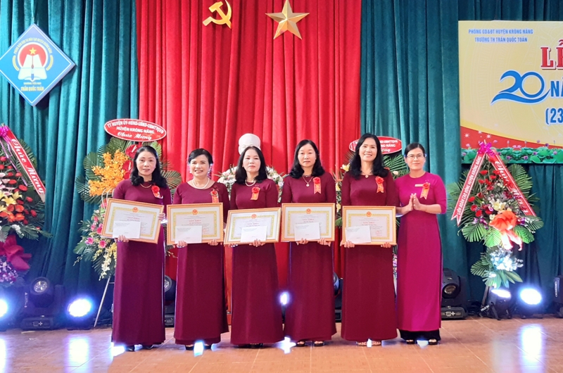 Trường tiểu học Trần Quốc Toản kỷ niệm 20 năm ngày thành lập