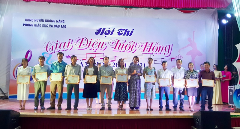 Hội thi giai điệu tuổi hồng năm học 2020 - 2021