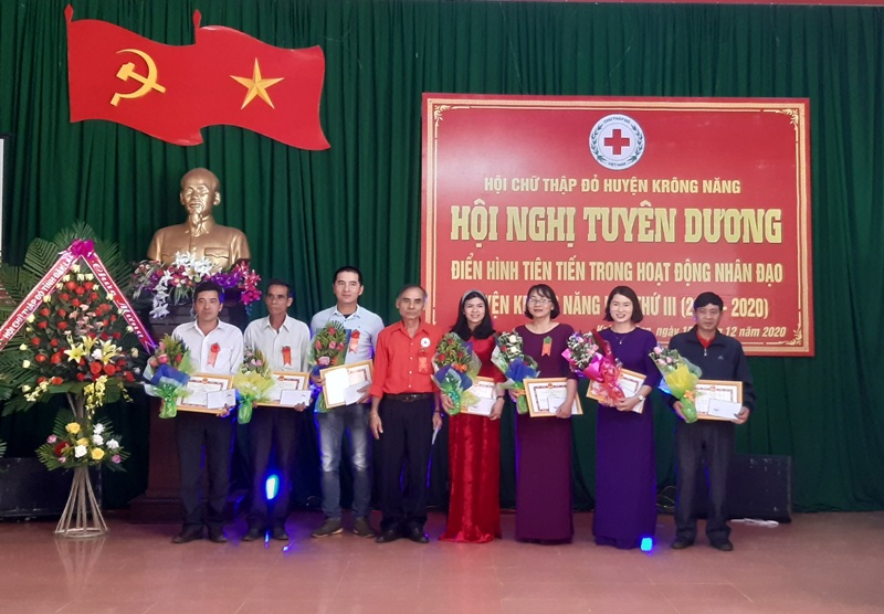 Hội nghị tuyên dương điển hình tiên tiến trong hoạt động nhân đạo lần thứ III giai đoạn 2015 - 2020