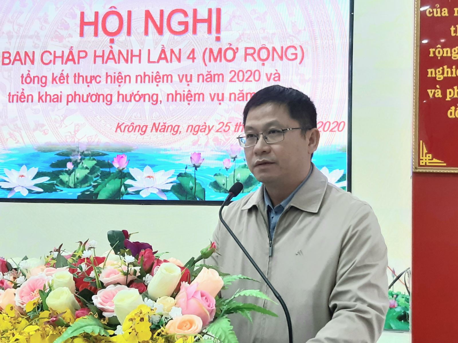 Đảng bộ huyện Krông Năng: Hội nghị Ban chấp hành lần thứ 4