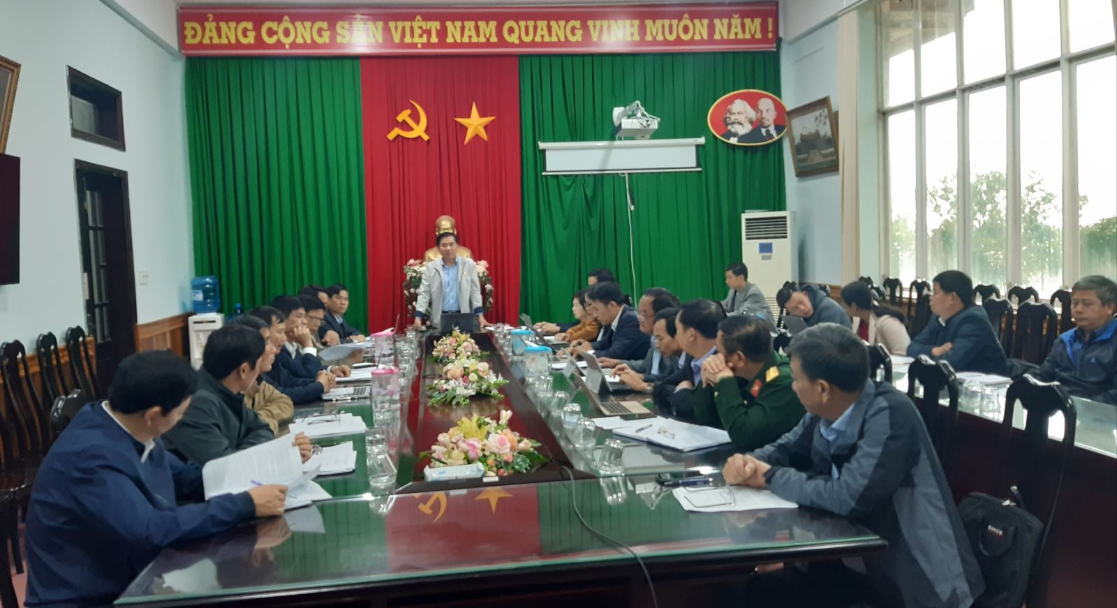 UBND huyện họp triển khai nhiệm vụ sau tết nguyên đán Tân Sửu năm 2021