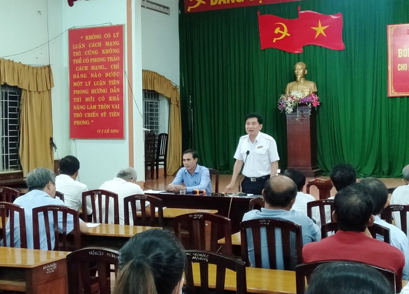UBND thị trấn Krông Năng tổ chức họp dân để thống nhất giải phóng mặt bằng tuyến đường Trần Hưng Đạo