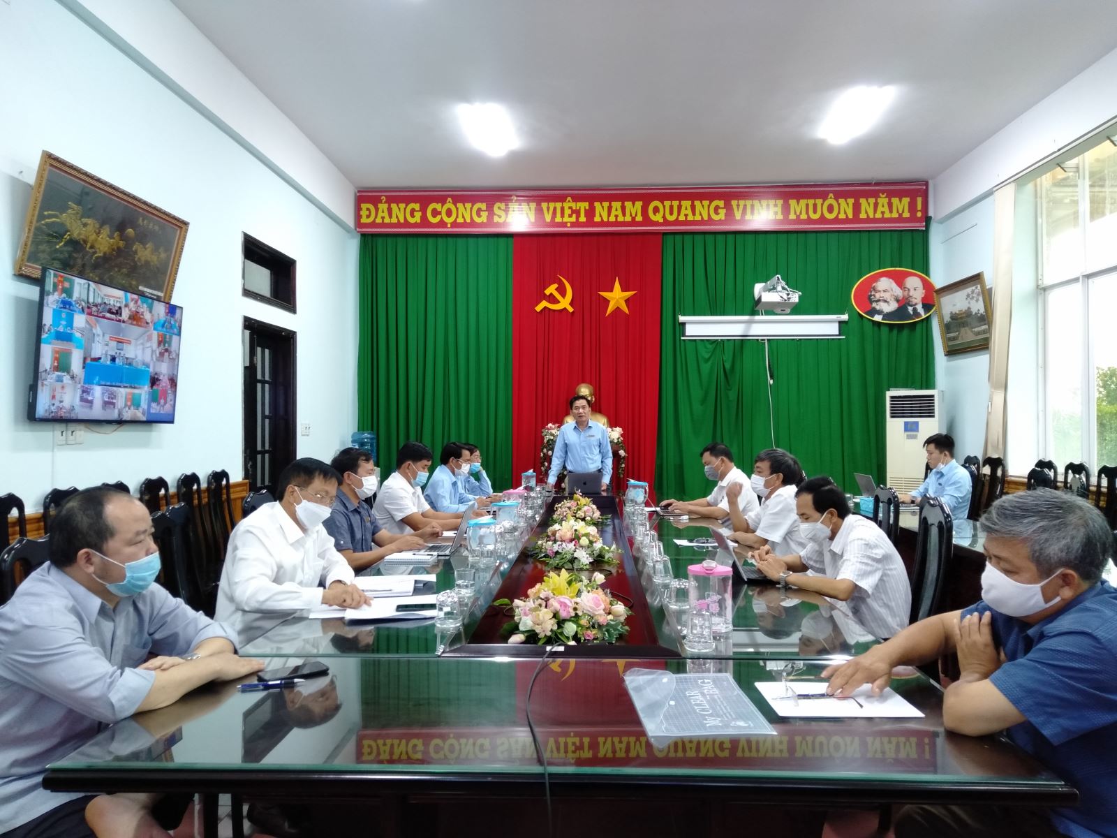 Hội nghị sơ kết tình hình thực hiện công tác xây dựng cơ bản 9 tháng đầu năm 2021.