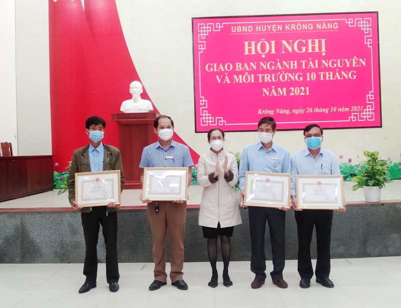 Hội nghị giao ban ngành Tài nguyên và Môi trường 10 tháng năm 2021
