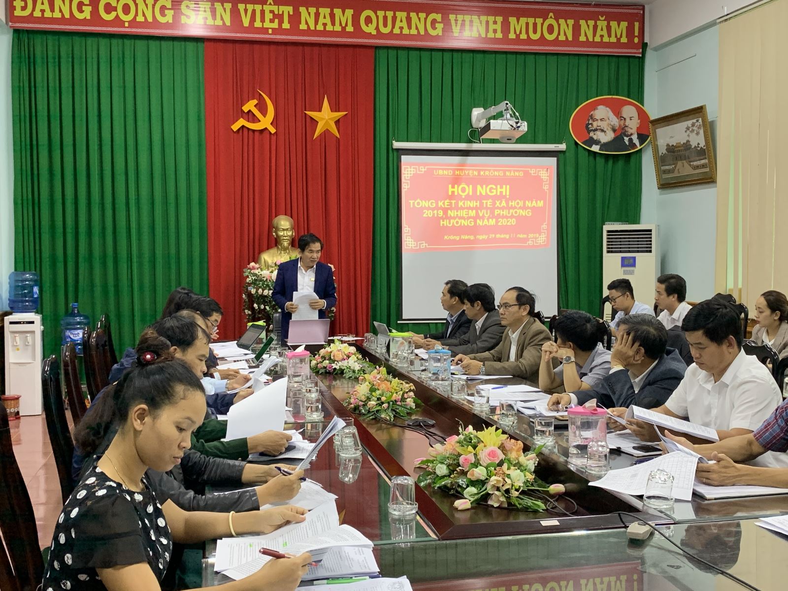 UBND huyện tổ chức hội nghị mở rộng lần thứ 38