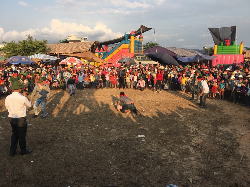 Lễ hôi dân gian văn hóa Việt bắc tại xã EaTam lần thứ X năm 2019.