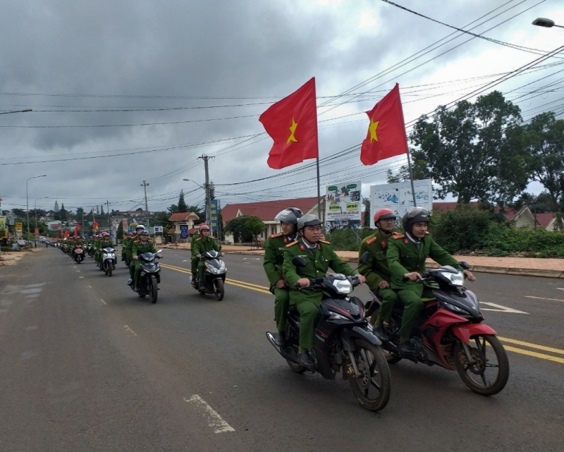 Công an huyện Krông Năng: Ra quân thực hiện cao điểm tấn công trấn áp tội phạm dịp Tết Canh Tý 2020