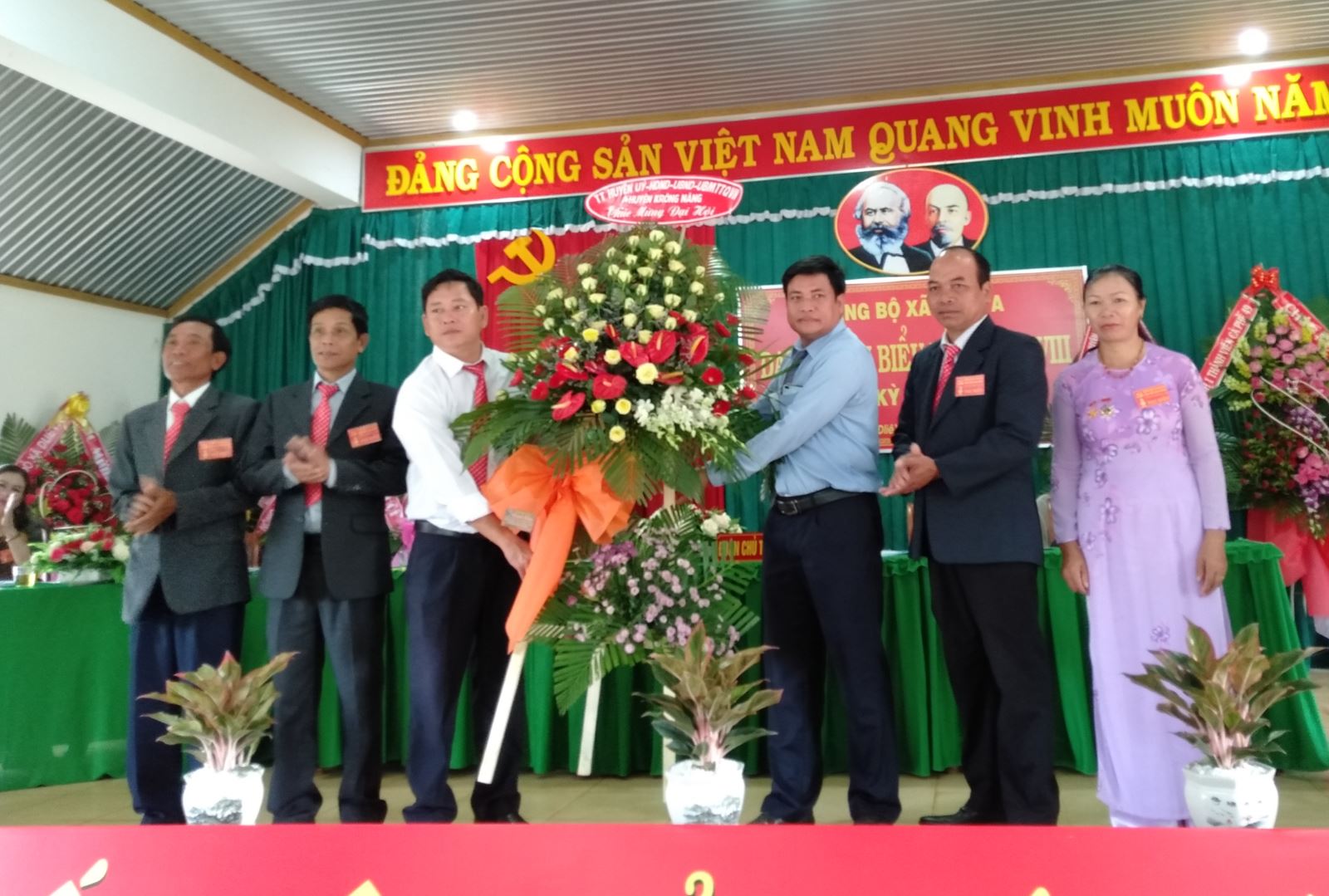 Đại hội Đại biểu Đảng bộ xã Dliêya lần thứ XVIII, nhiệm kỳ 2020-2025