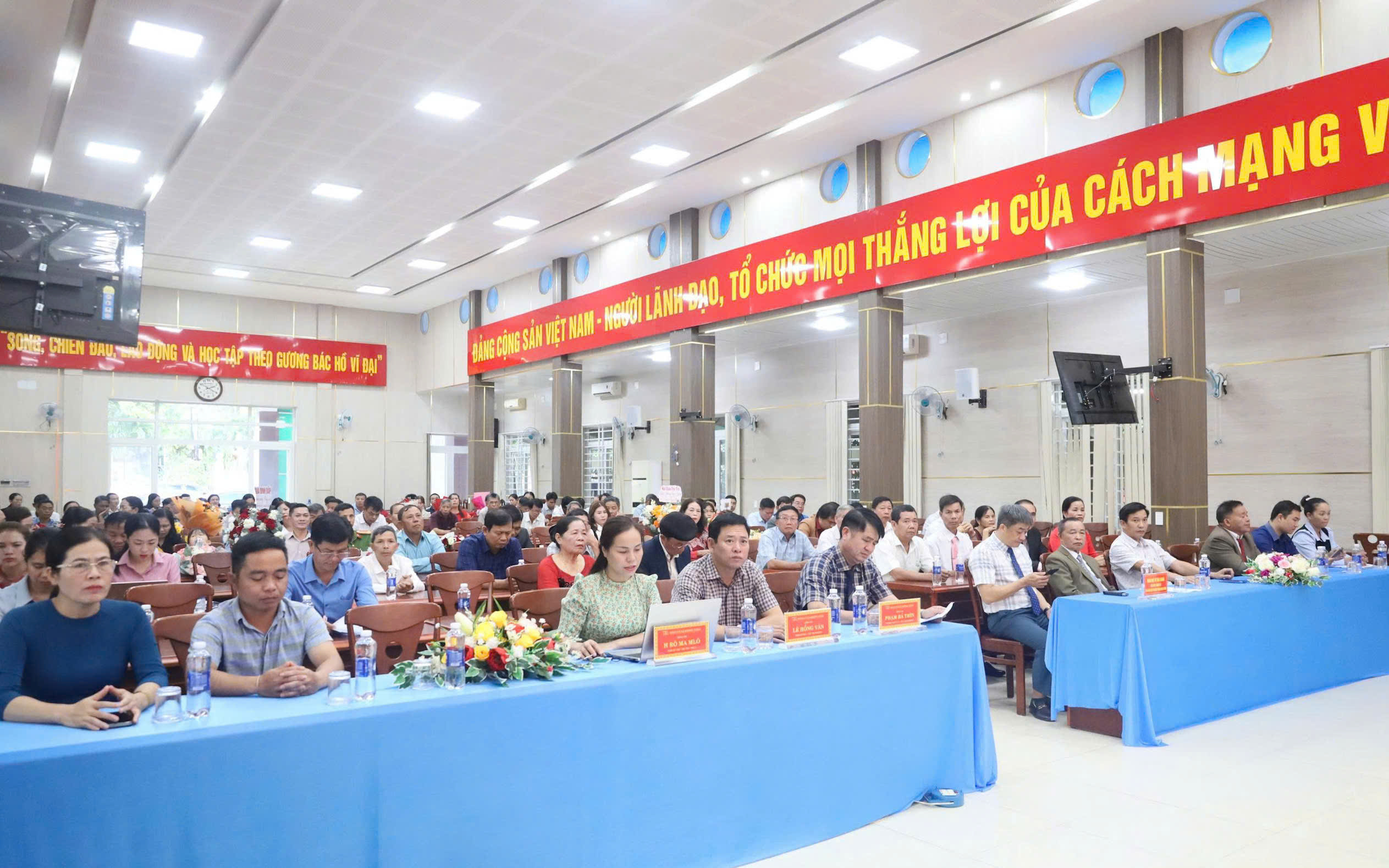 z7209208879776_e5ac66d3ff2e8c88353b27c7e51b7f6d