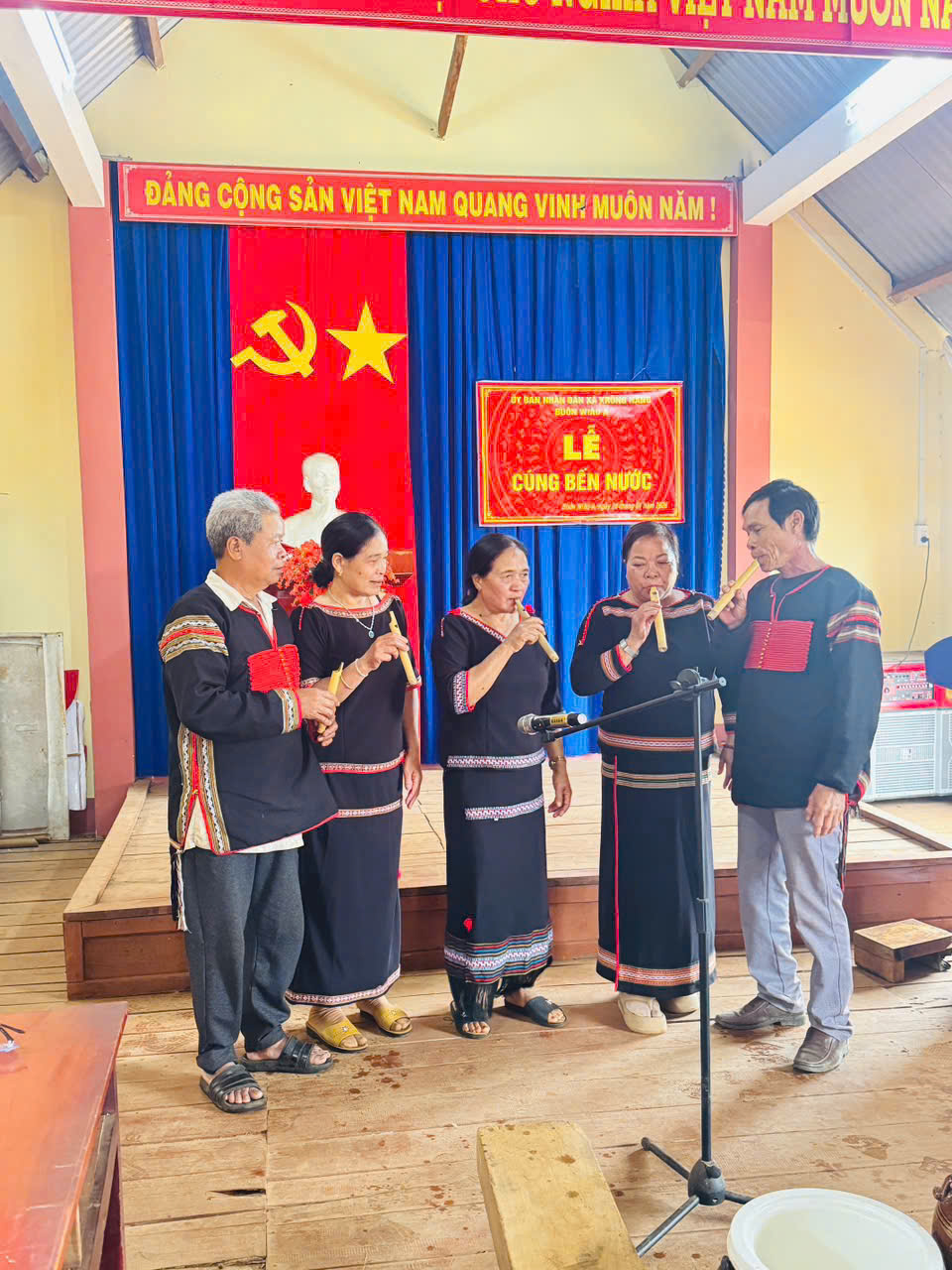 z7477696843996_54c0924c8c06beac6b9de054f15c501f