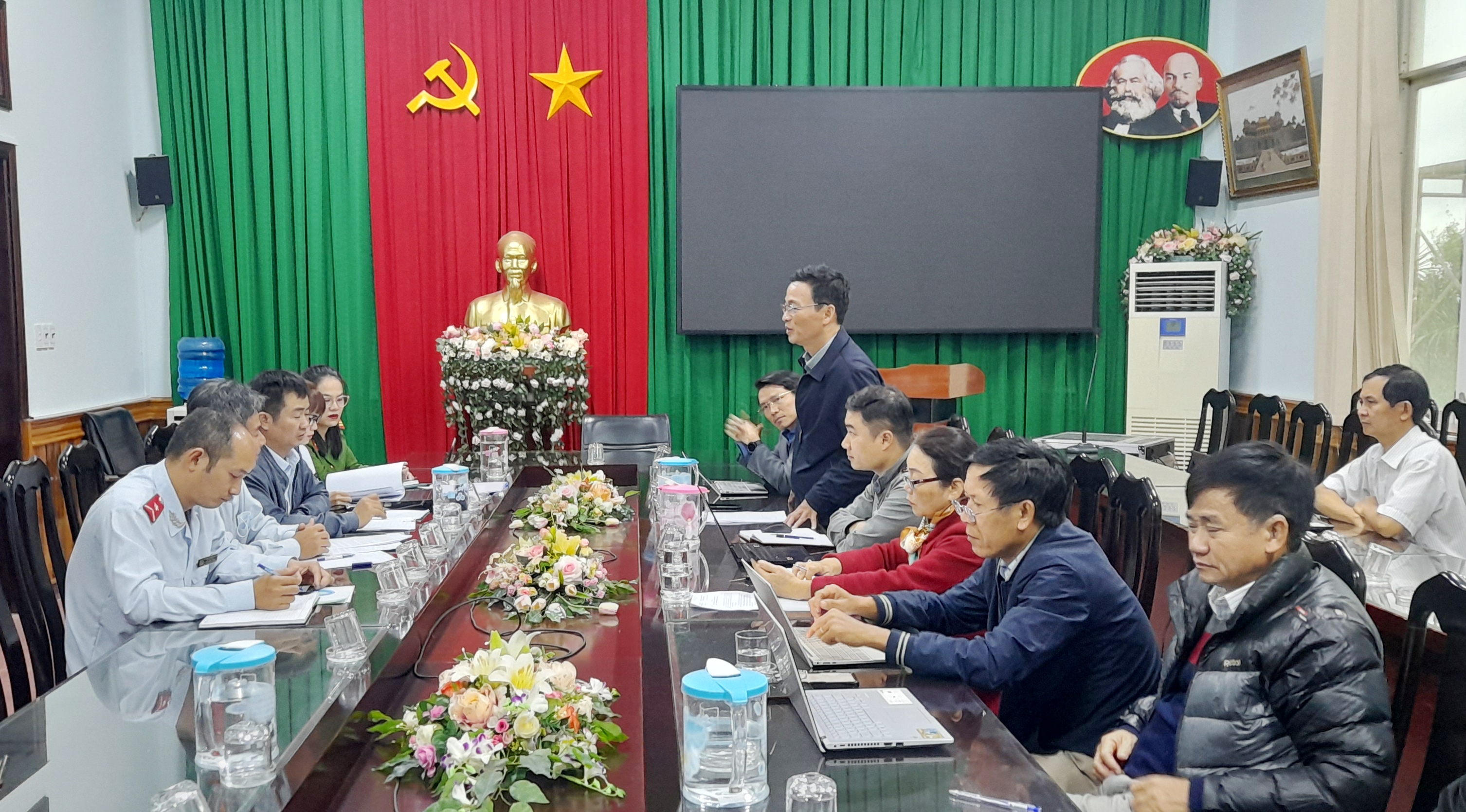 Đoàn công tác số 3 về kiểm tra an toàn vệ sinh thực phẩm tỉnh Đắk Lắk kiểm tra tại huyện Krông Năng