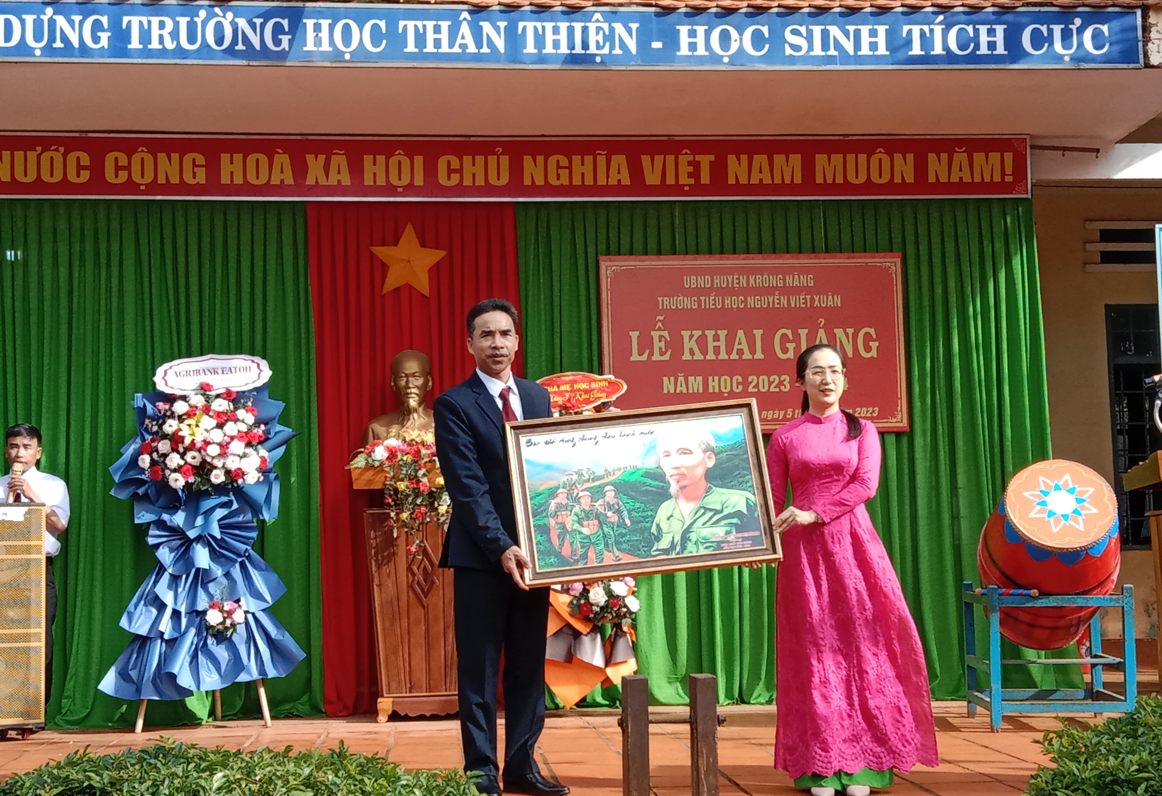Huyện Krông Năng: Hân hoan bước vào năm học mới 2023 - 2024
