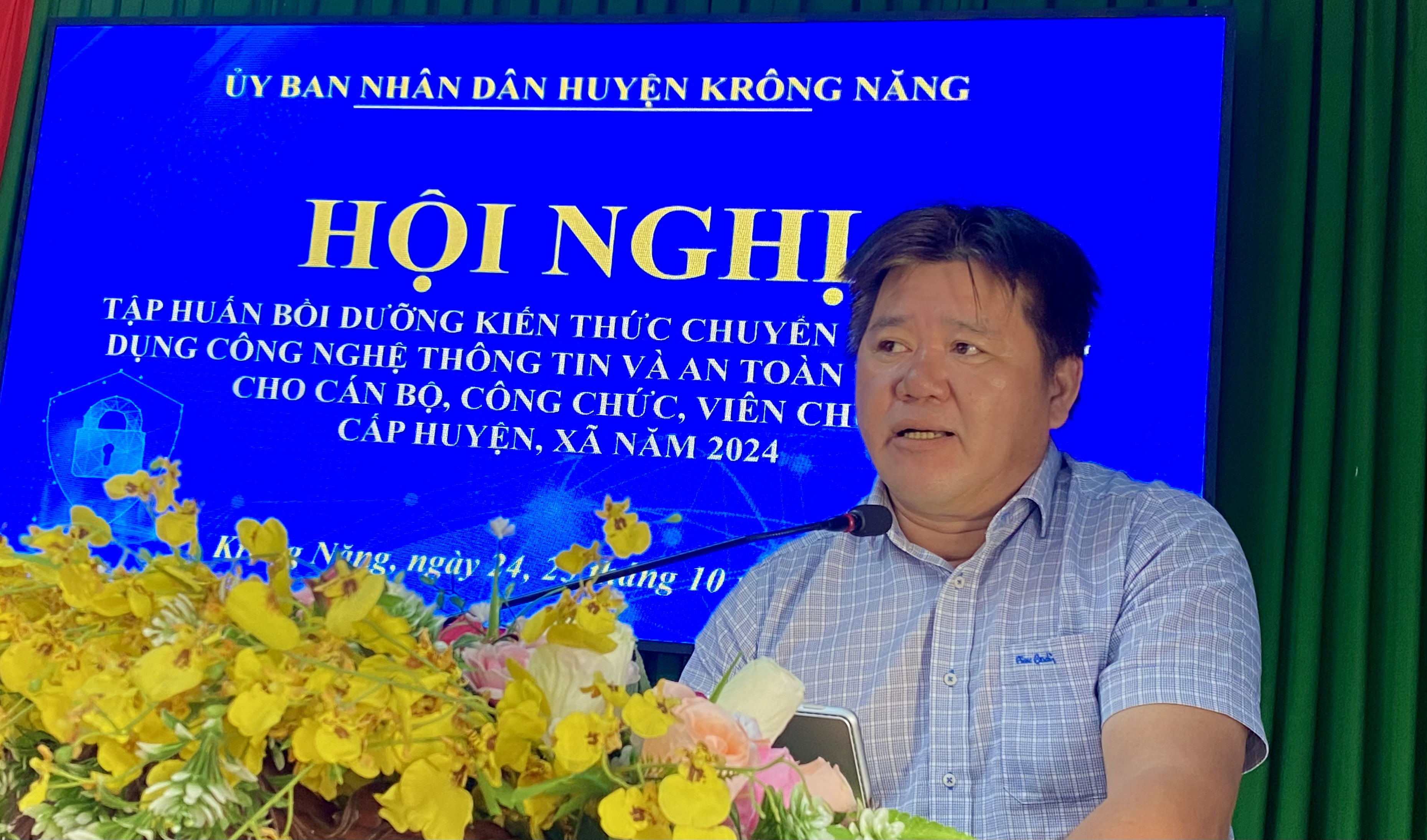 Hội nghị tập huấn công tác chuyển đổi số, ứng dụng công nghệ thông tin và an toàn mạng năm 2024