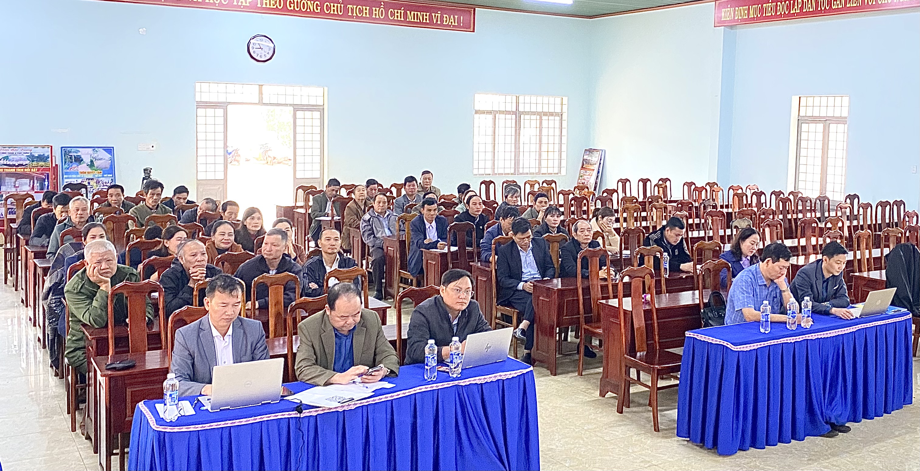 Hội nghị tiếp xúc cử tri sau kỳ họp thứ chín, HĐND tỉnh khoá X và sau kỳ họp thứ chín HĐND huyện khoá VIII tại xã Ea Tân