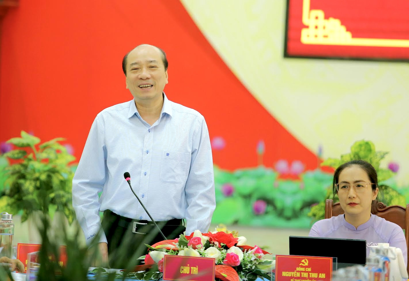 Đoàn công tác của Ban Thường vụ Tỉnh uỷ làm việc với Ban Thường vụ Huyện uỷ Krông Năng