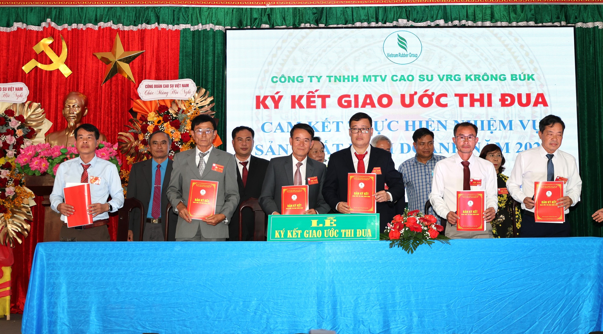 Công ty TNHH MTV Cao su Krông Búk triển khai kế hoạch sản xuất năm 2025