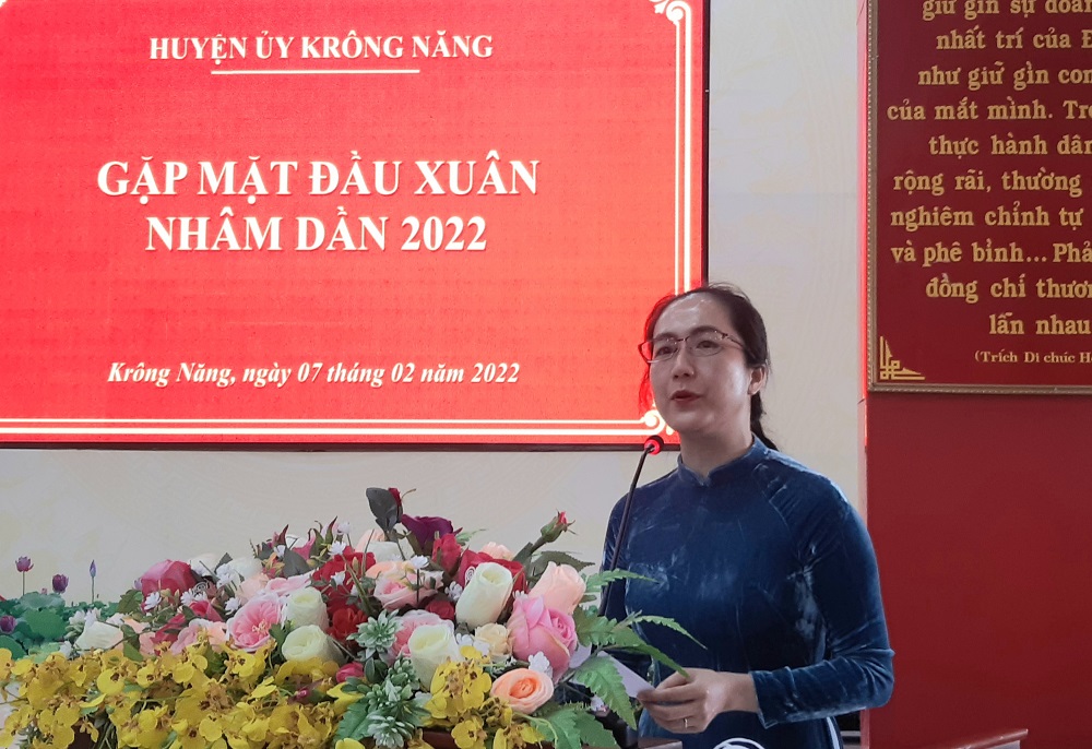 Huyện ủy Krông Năng tổ chức gặp mặt đầu xuân Nhâm Dần 2022