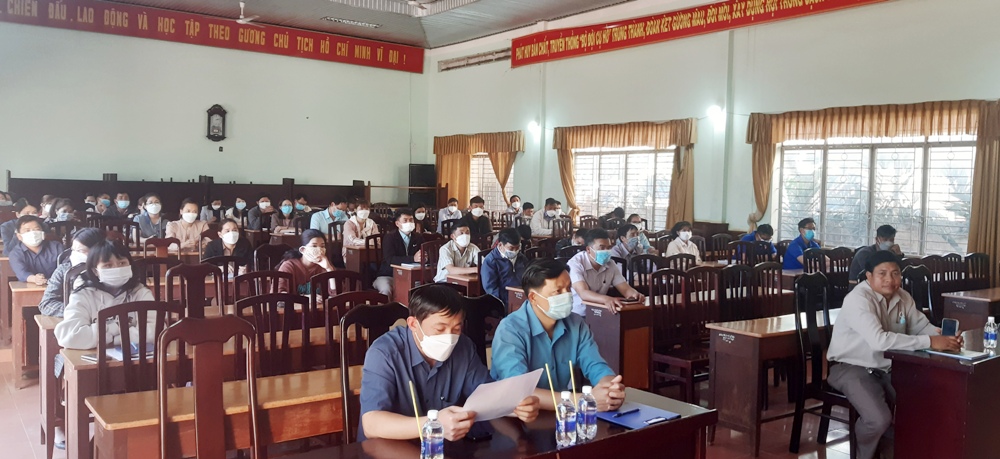 Trung tâm Chính trị huyện khai giảng lớp sơ cấp lý luận chính trị năm 2022