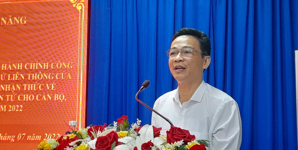 Tập huấn nghiệp vụ sử dụng Hệ thống Dịch vụ hành chính công trực tuyến tích hợp một cửa điện tử liên thông của tỉnh Đắk Lắk (hệ thống iGate) nâng cao nhận thức về chuyển đổi số và ký số văn bản điện tử