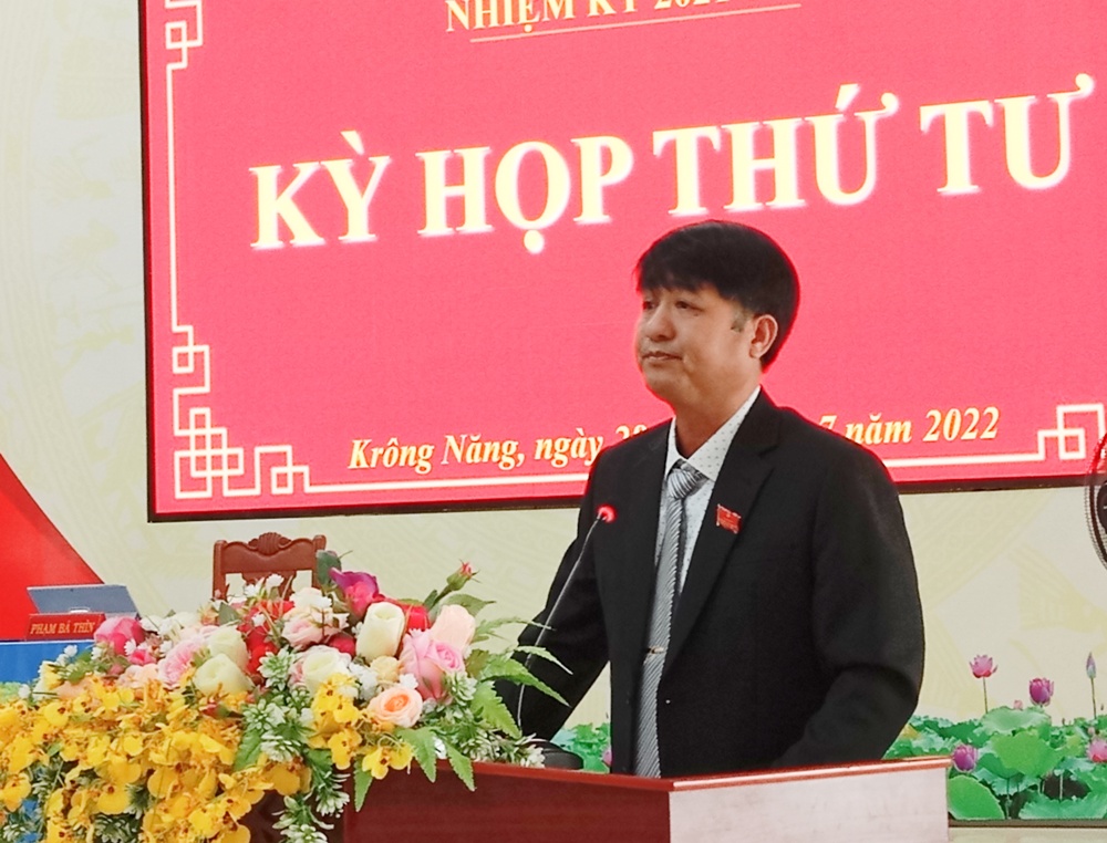 Kỳ họp thứ tư HĐND huyện khóa VIII, nhiệm kỳ 2021 - 2026