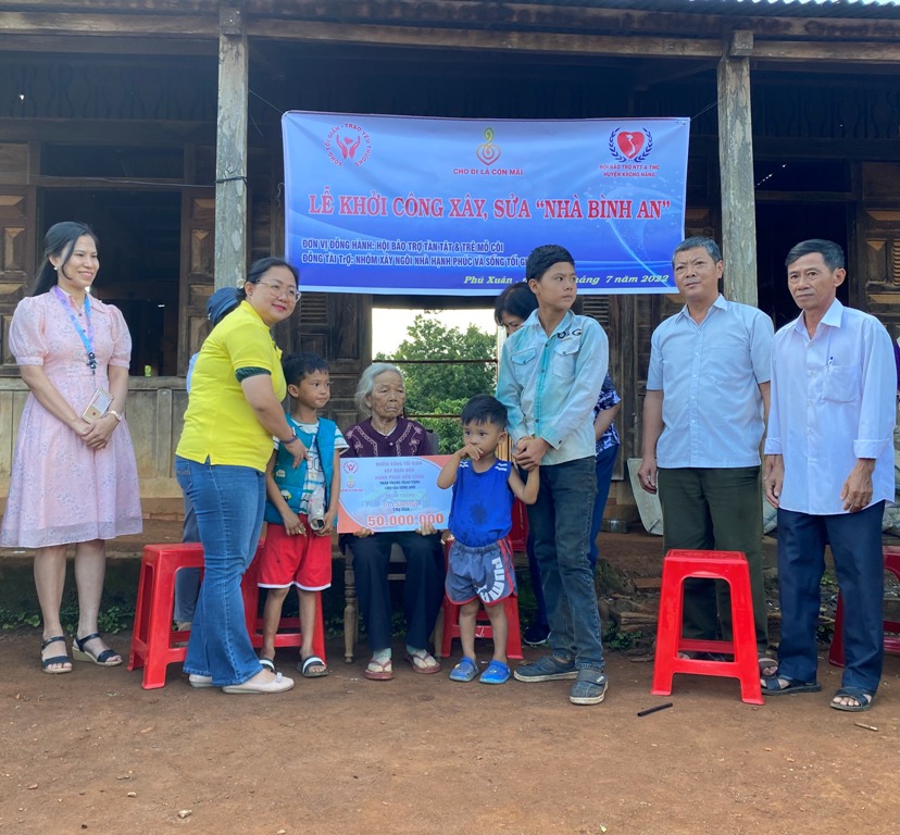 Lễ khởi công xây, sửa “Nhà bình an”