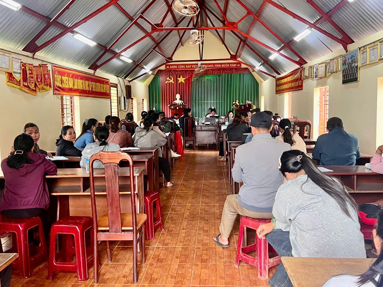 anh-nhcs-dang-3