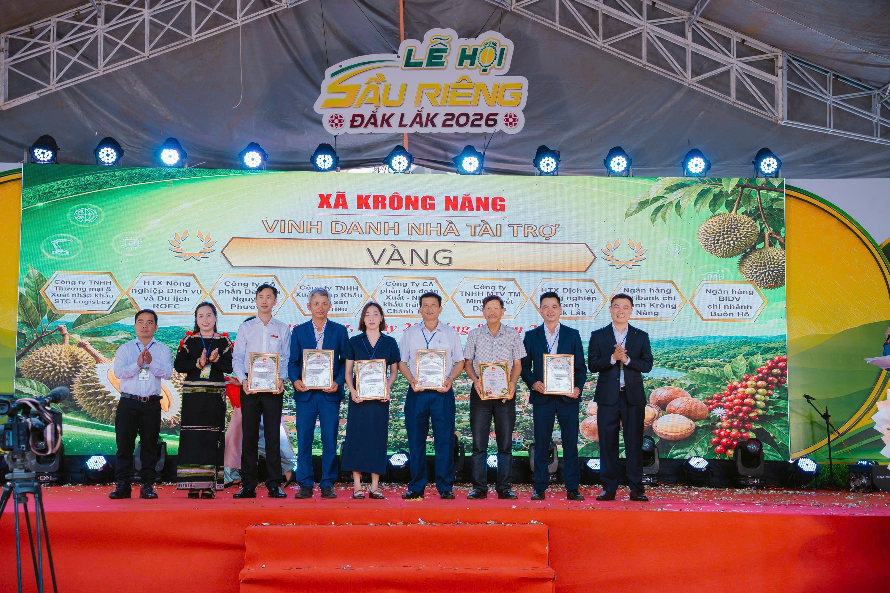 khai-mac-le-hoi-sau-rieng-4