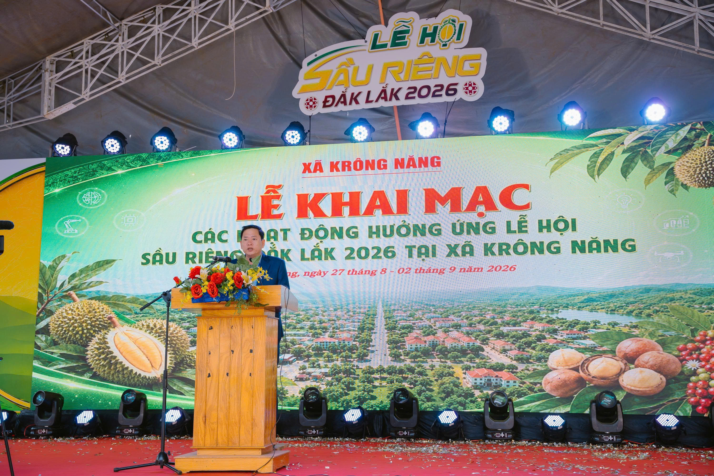 khai-mac-le-hoi-sau-rieng-6