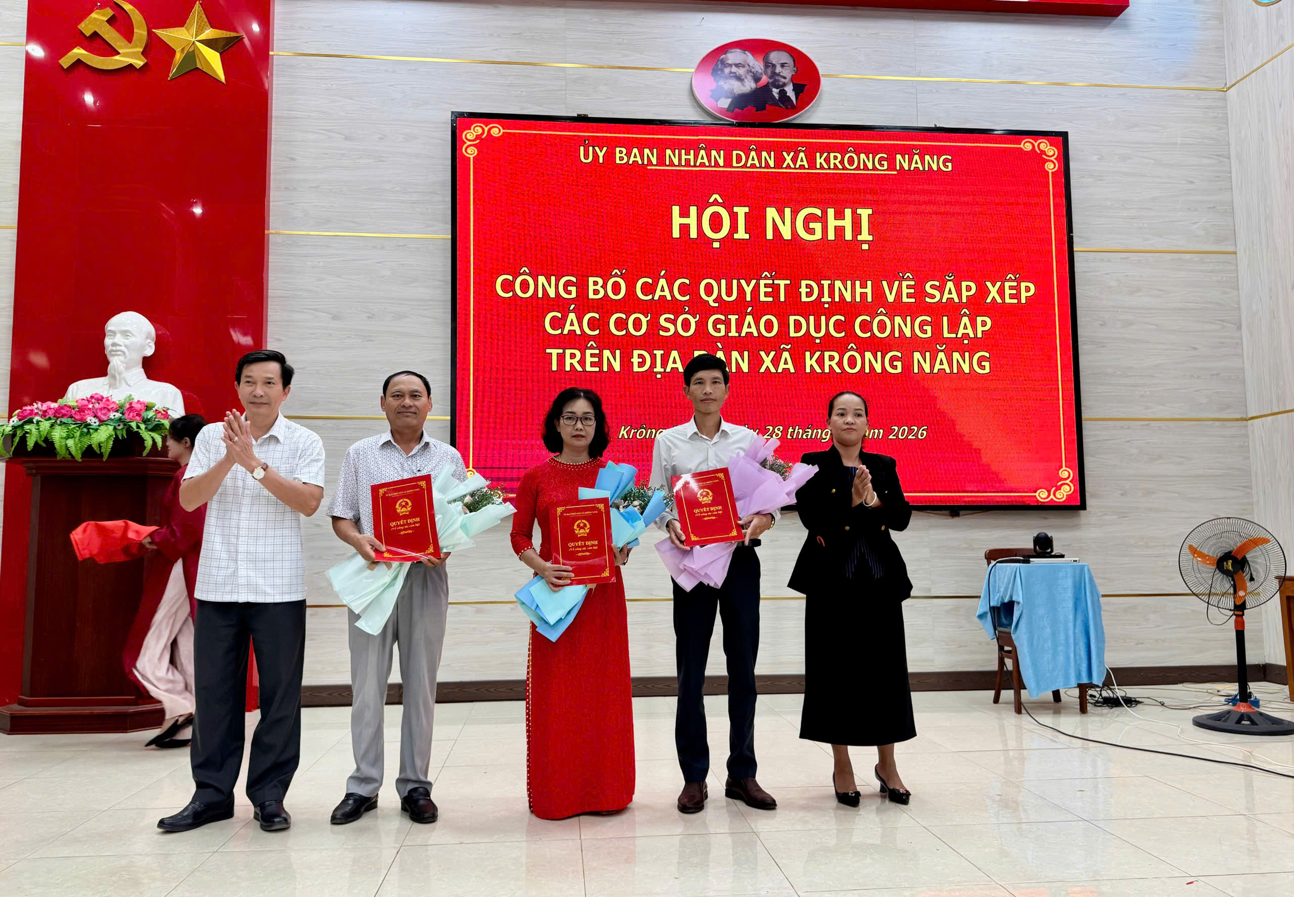 trao-qd-truong-hoc-5