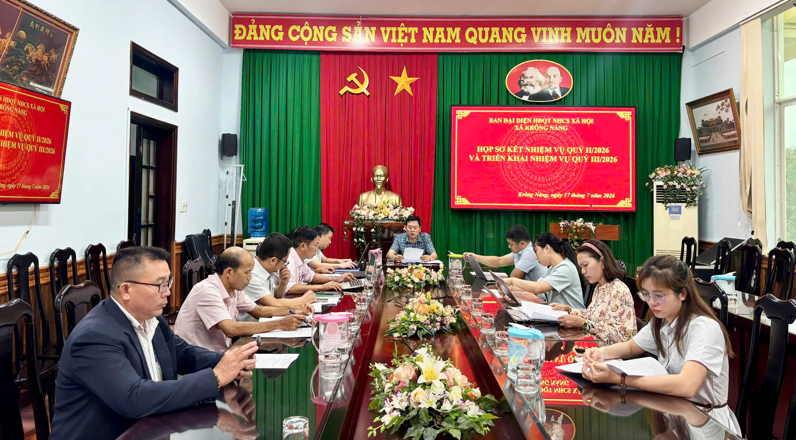 BAN ĐẠI DIỆN HỘI ĐỒNG QUẢN TRỊ NGÂN HÀNG CHÍNH SÁCH XÃ HỘI XÃ KRÔNG NĂNG HỌP ĐÁNH GIÁ HOẠT ĐỘNG QUÝ II, TRIỂN KHAI NHIỆM VỤ QUÝ III NĂM 2026